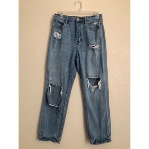 Ripped boyfriend/ mom jeans